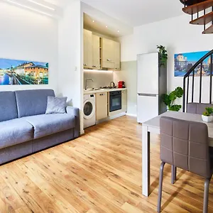 Appartamento House Naviglio Tre 2° Piano, Milano